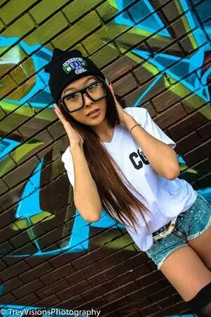 evelynxx / evelynexyz / supportorfeed content