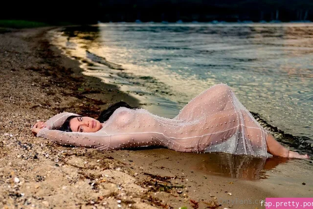 Elena Fox - Photo #67