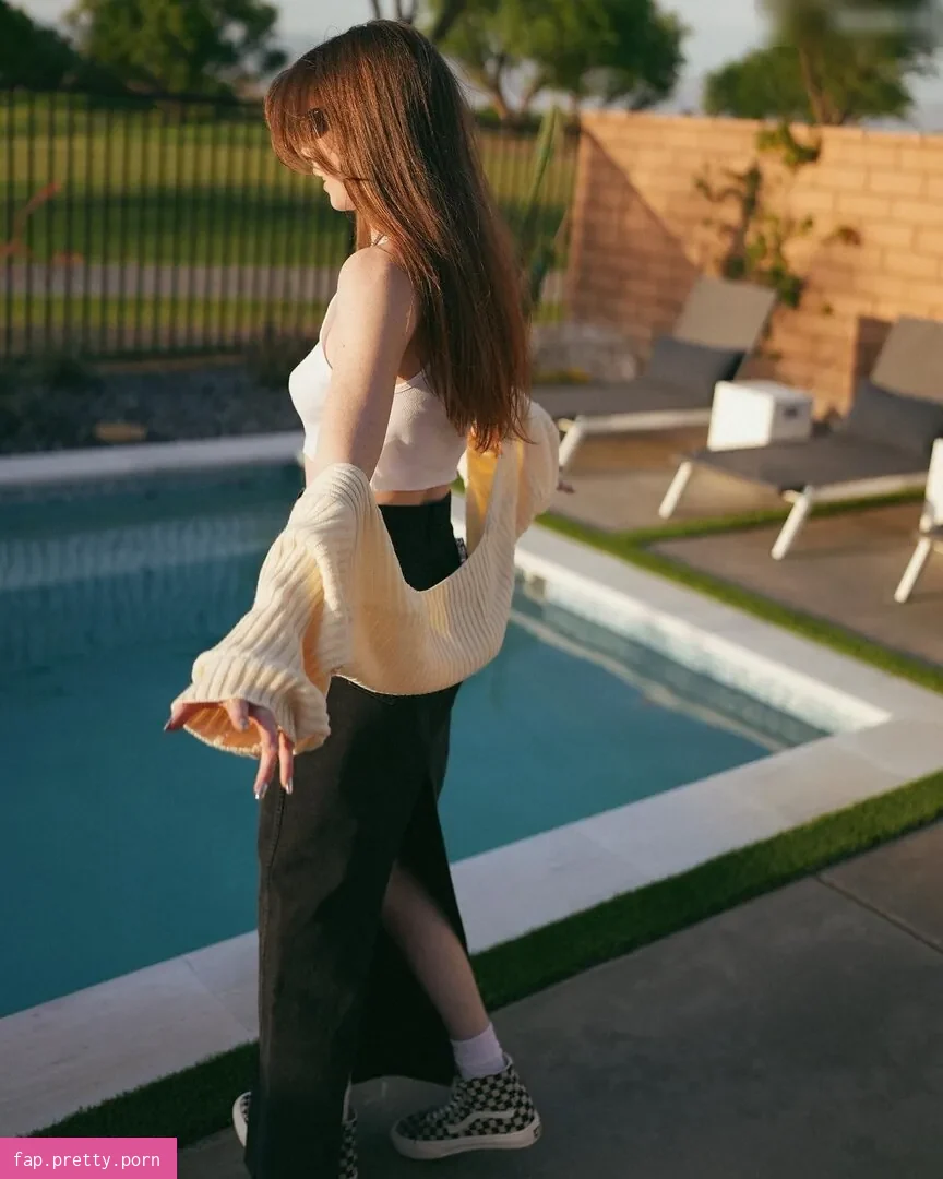 Erin Gyilfoy - Photo #61