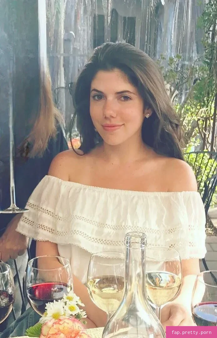 Emily Helen Barry - Photo #14