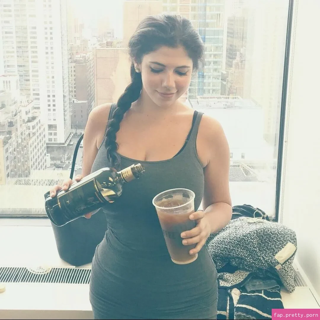 Emily Helen Barry - Photo #58