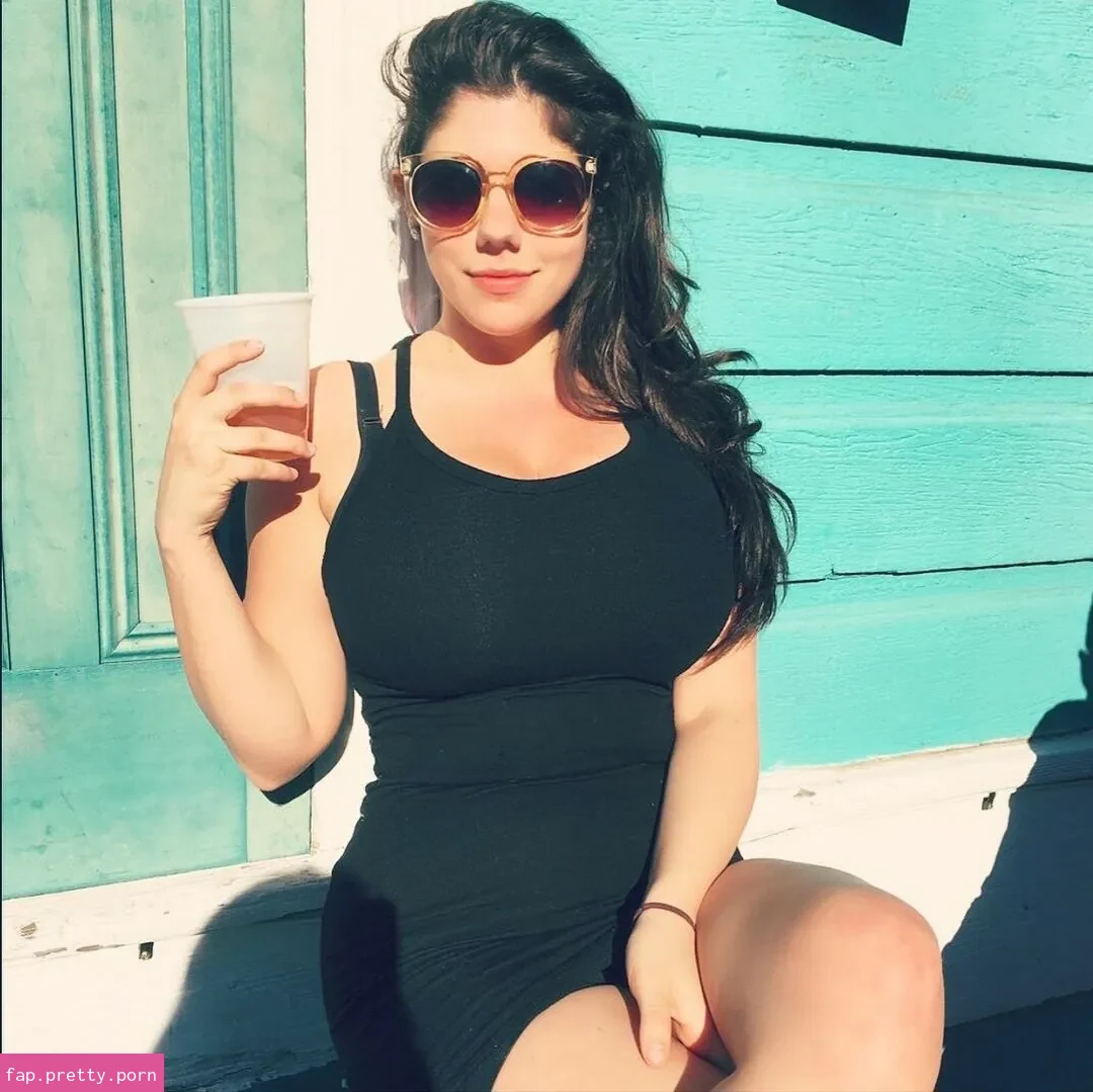 Emily Helen Barry - Photo #76