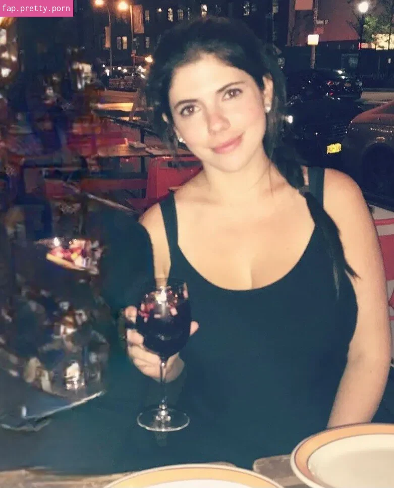 Emily Helen Barry - Photo #81