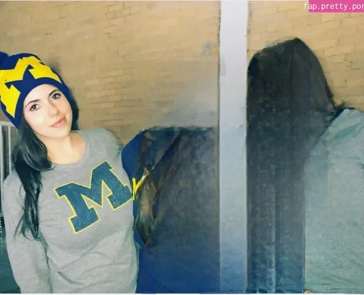 Emily Helen Barry - Photo #92