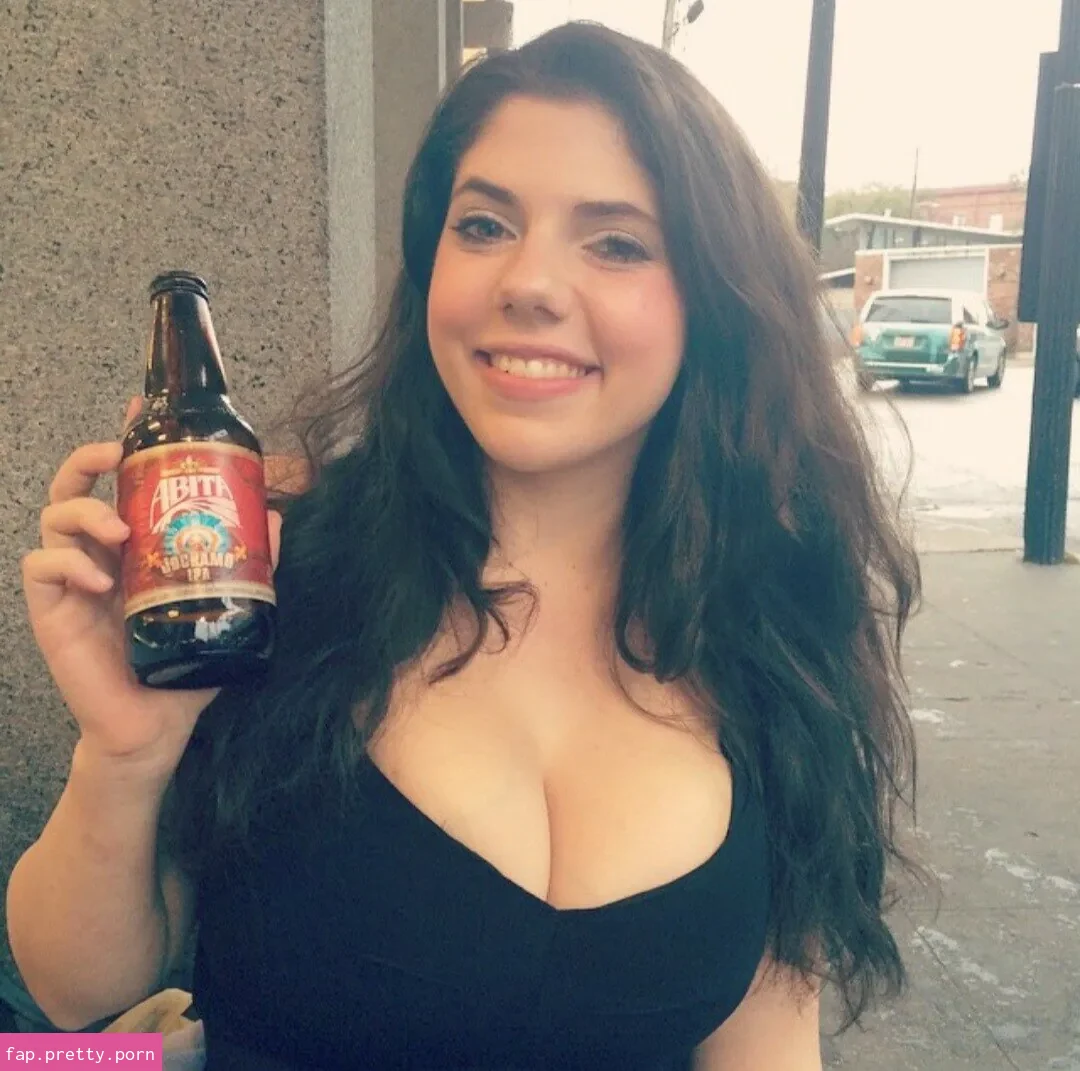 Emily Helen Barry - Photo #79