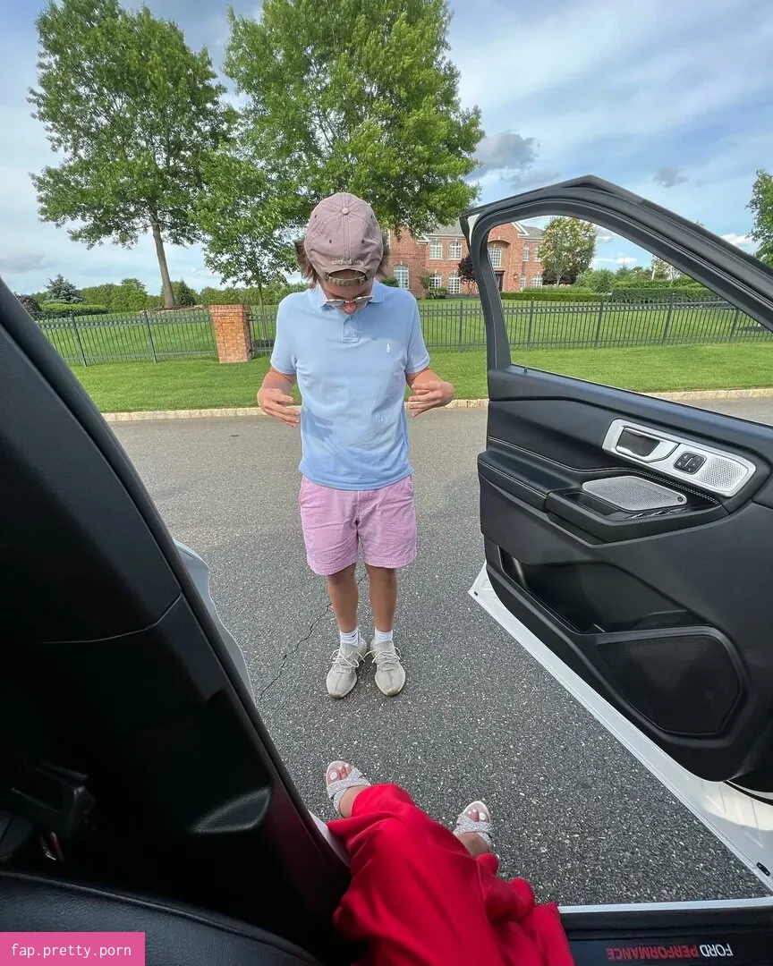 ellaagrantt - Photo #10