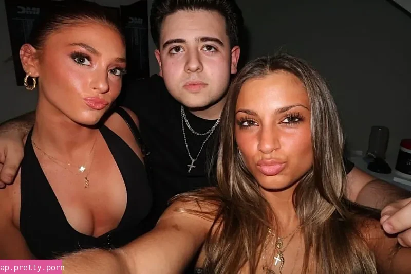 ellaagrantt - Photo #65