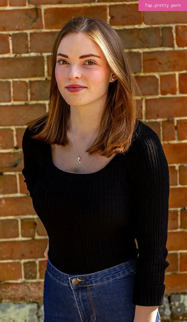 Ellie Littlechild - Photo #30