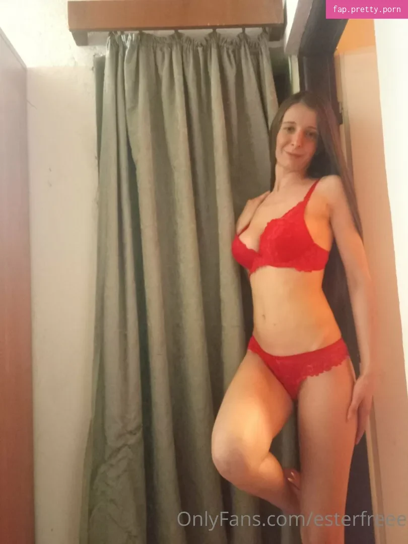 Ester Love - Photo #39