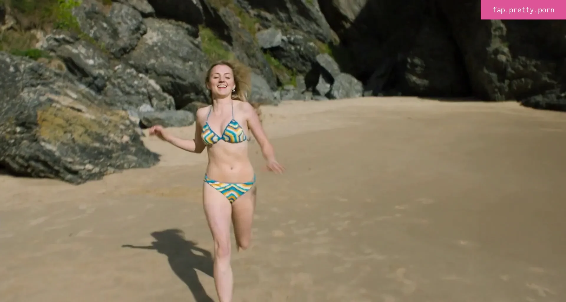 Evanna Lynch - Photo #04