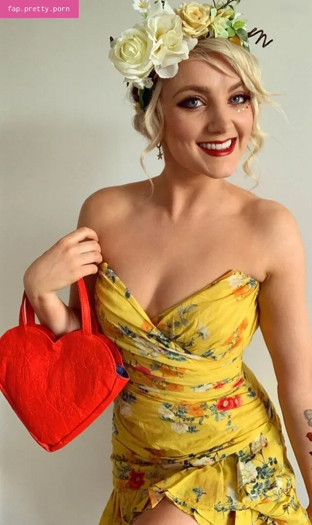 Evanna Lynch - Photo #12