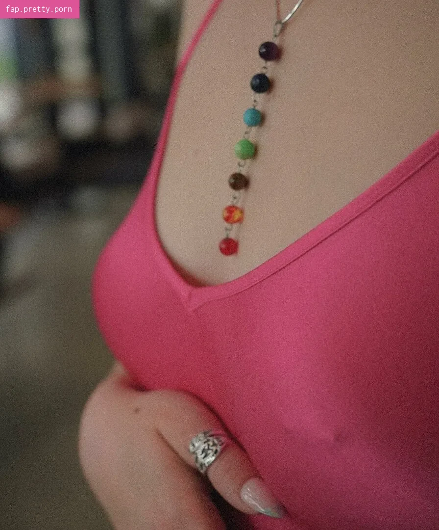 Emmily Mello - Photo #24