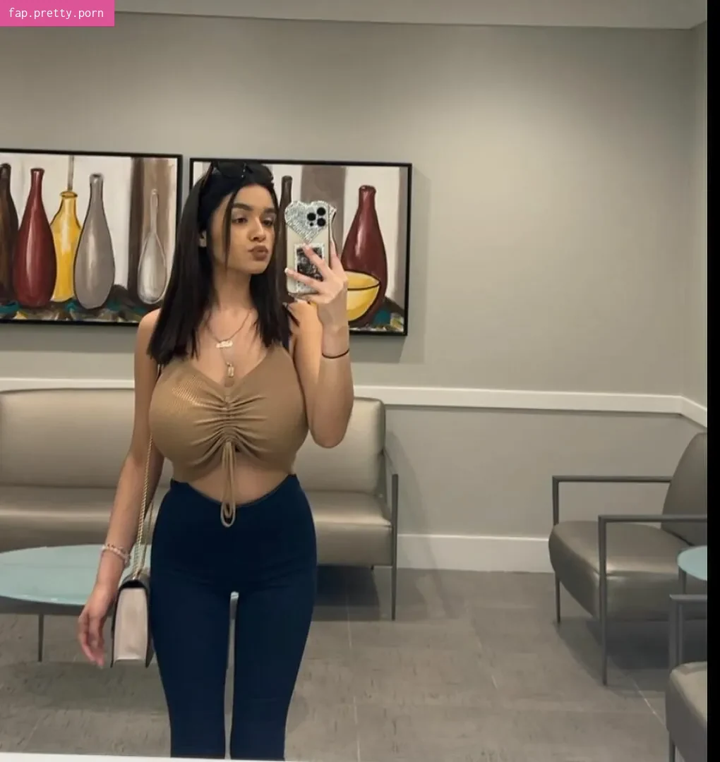 Erika M Diaz - Photo #44