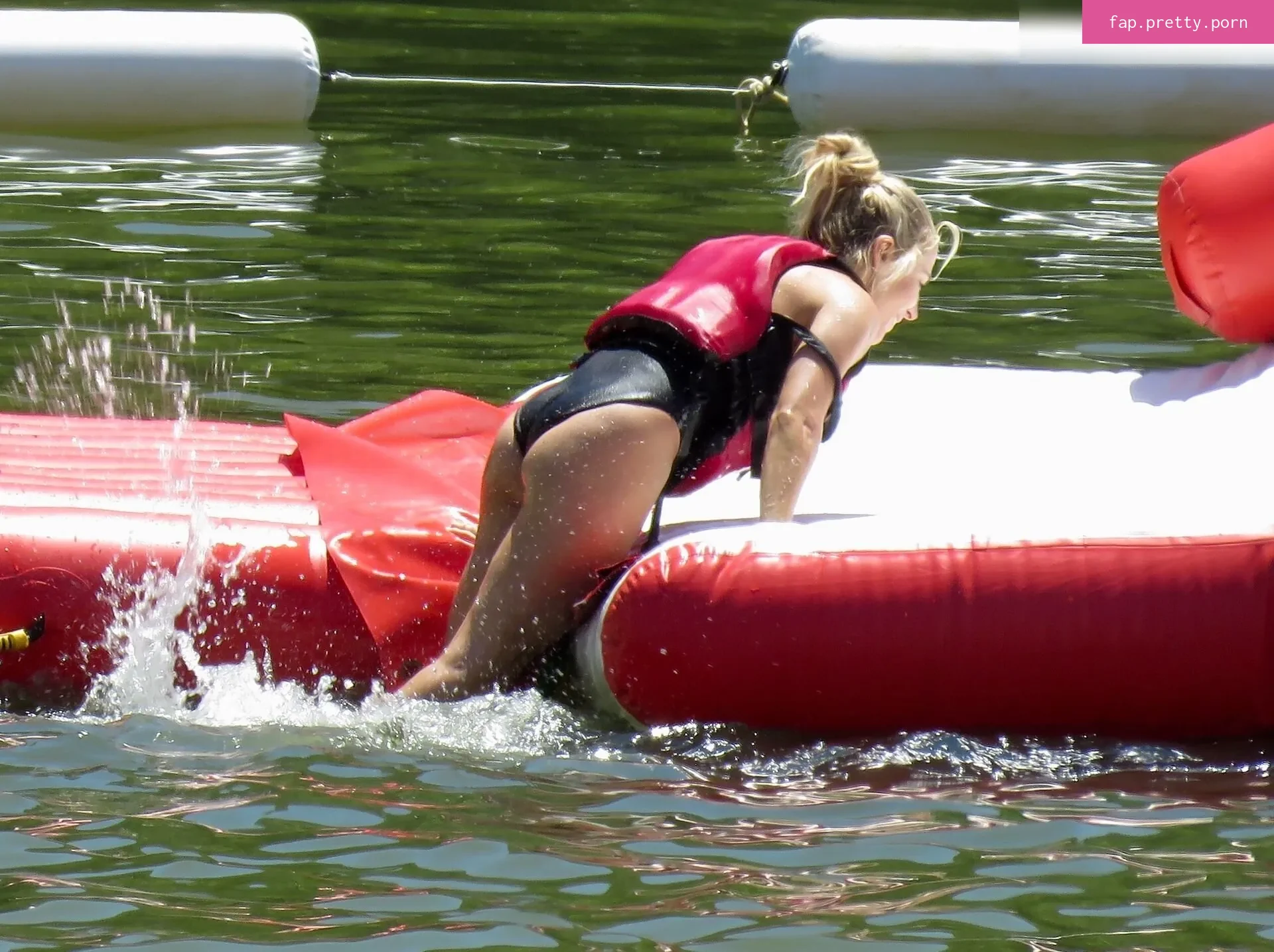 Elsa Pataky - Photo #63