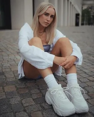 Ela Rausch , Raphaela #