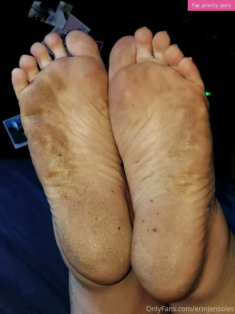 erinjensoles - Photo #40