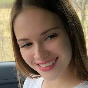 Emilia Shot