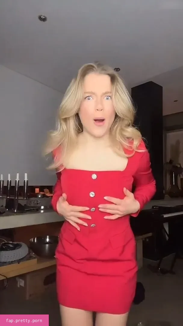 Emma Svenningson - Photo #46