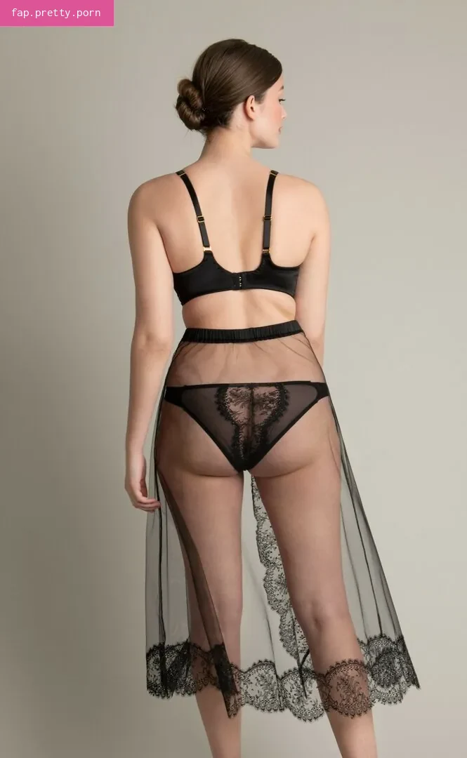 Ellie Weston - Photo #70