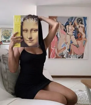 Flora Bella