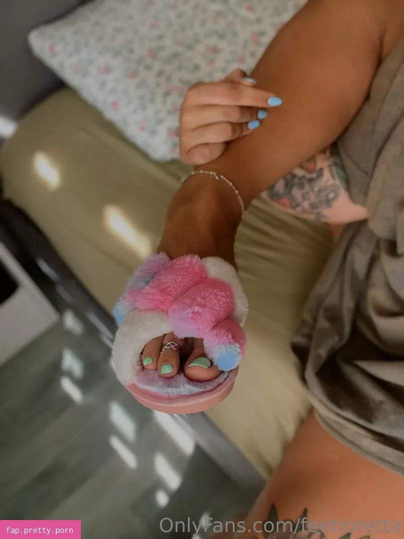 feetloretta - Photo #48