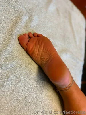 feetloretta content
