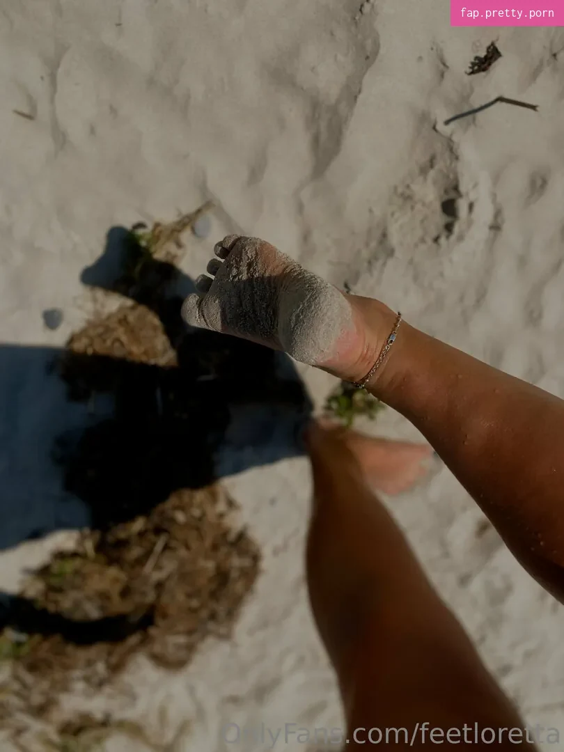 feetloretta - Photo #60