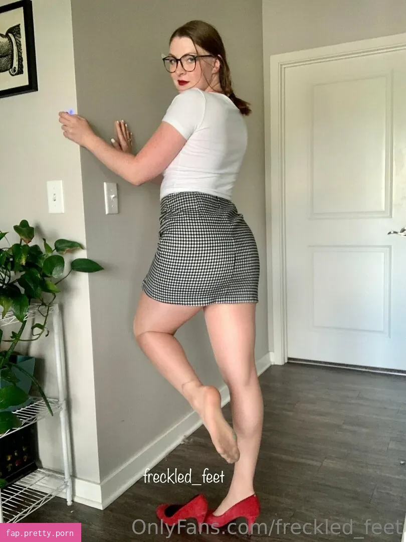 freckled_feet - Photo #50