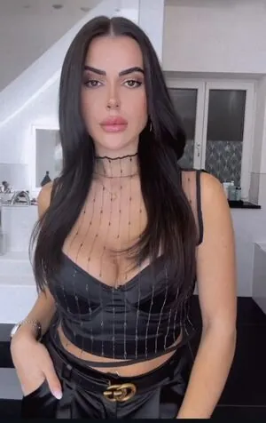 _fightforwhatyouwant_ content