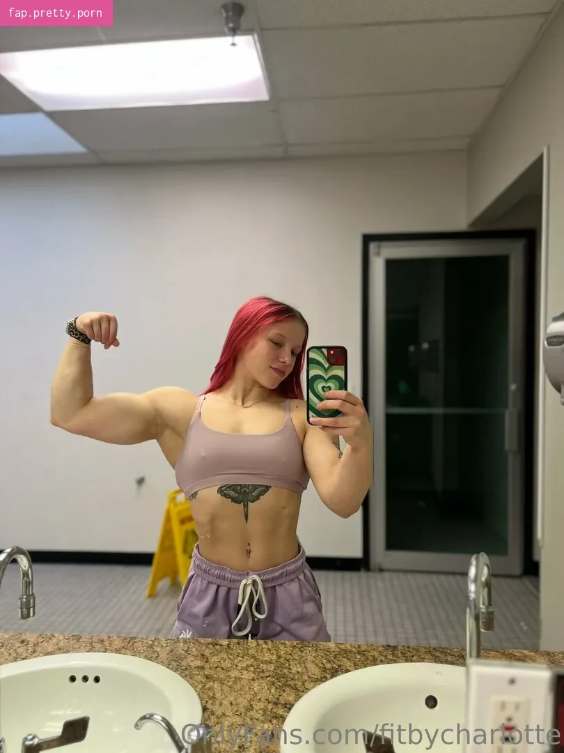 fitbycharlotte - Photo #14