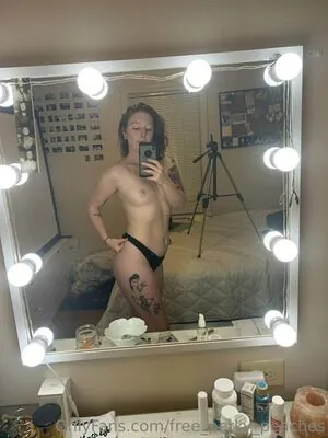 free_perky_peaches content