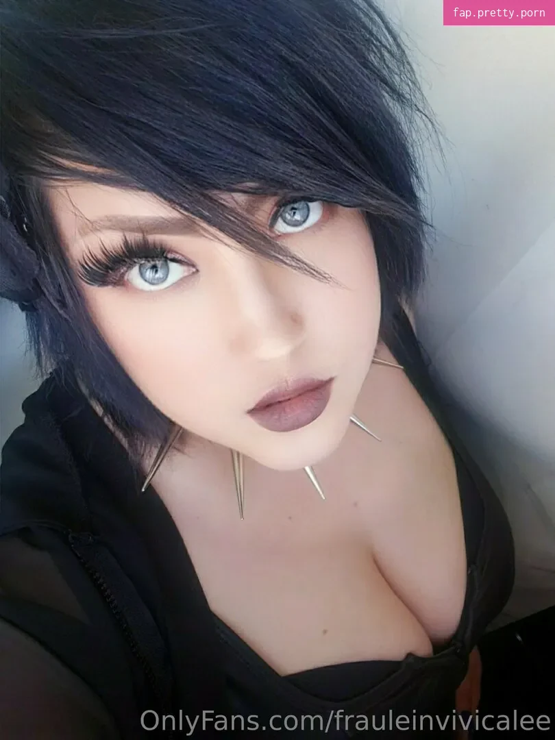 frauleinvivicalee - Photo #30