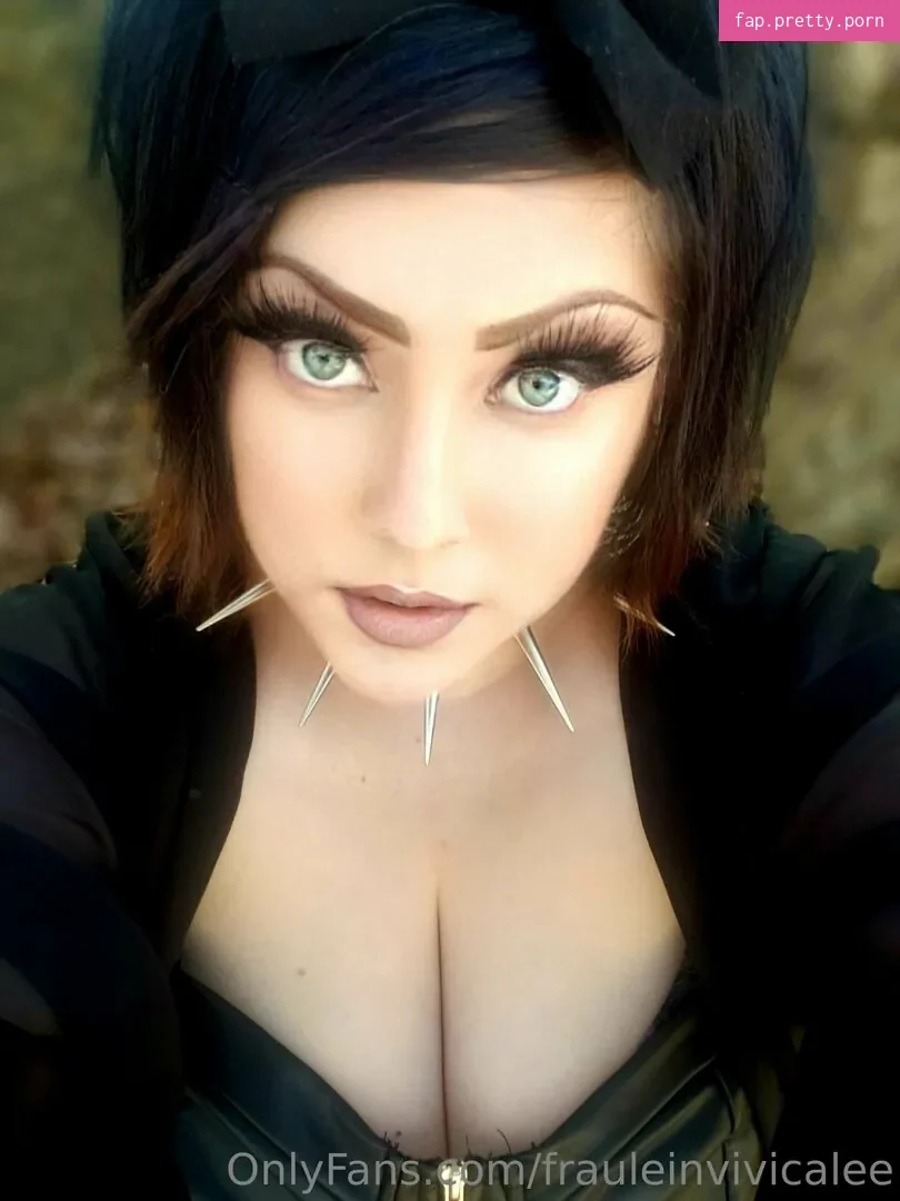 frauleinvivicalee - Photo #33