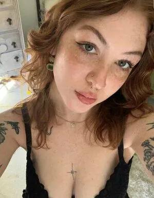freckledjulez content