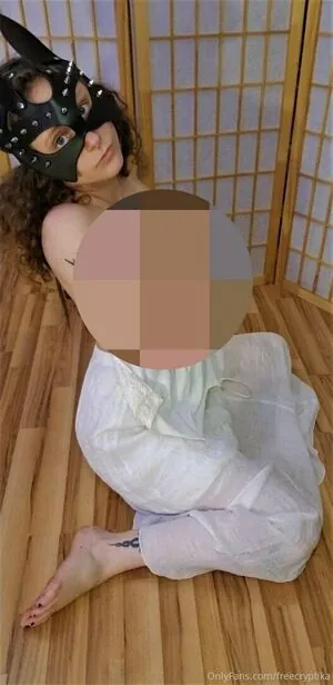 freecryptika content