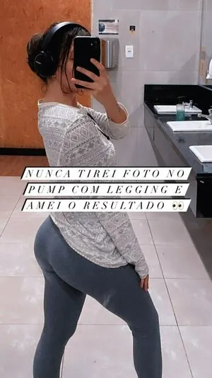 Francisca Souza content