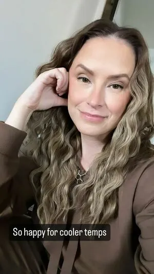 Funnylilgalreacts content