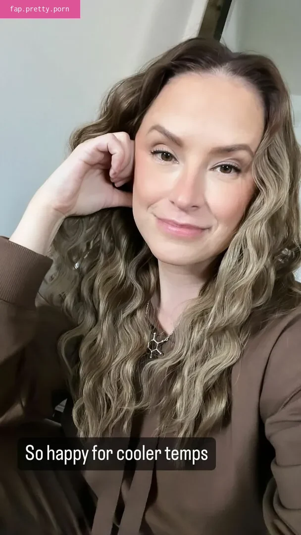 Funnylilgalreacts - Photo #05