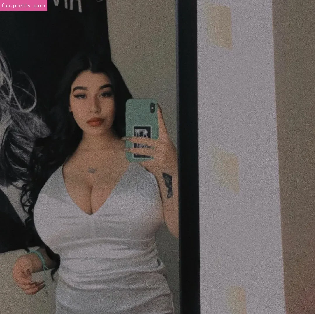 Fernanda V - Photo #14