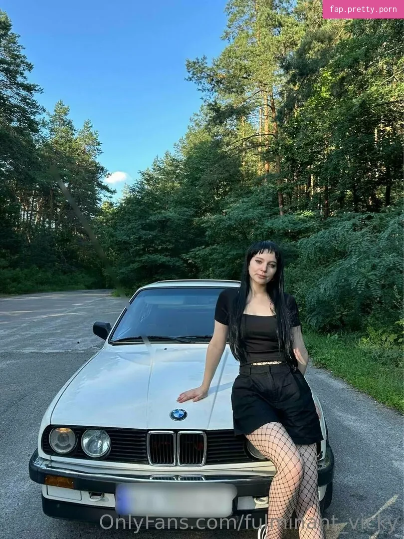 fulminant_vicky - Photo #16