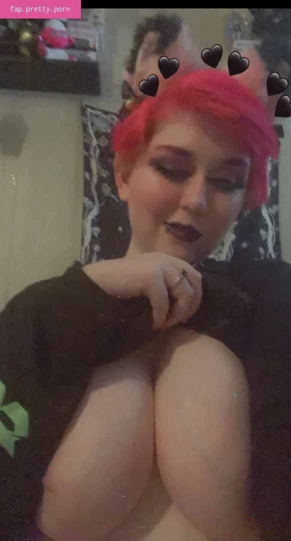 Gaymergirl666 - Photo #01