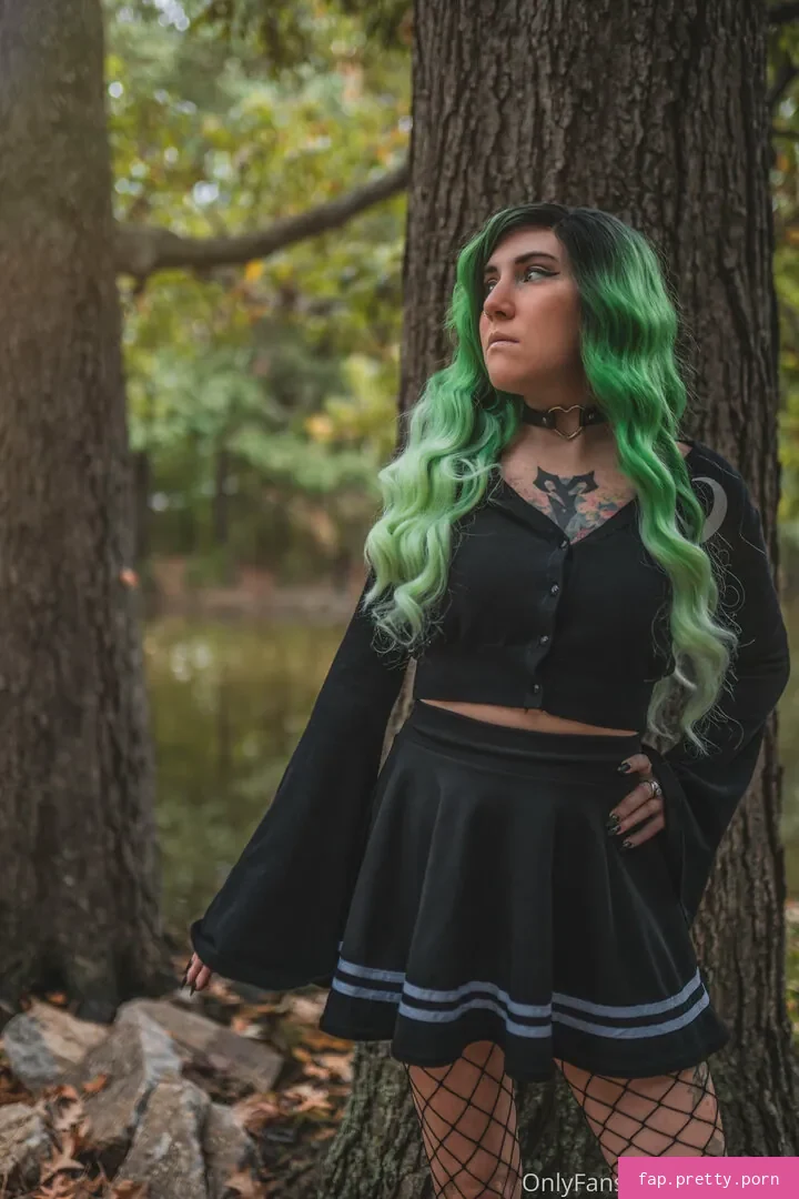 gh05t_girl - Photo #04