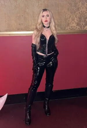 georgina_jgr (cheekygigi) content