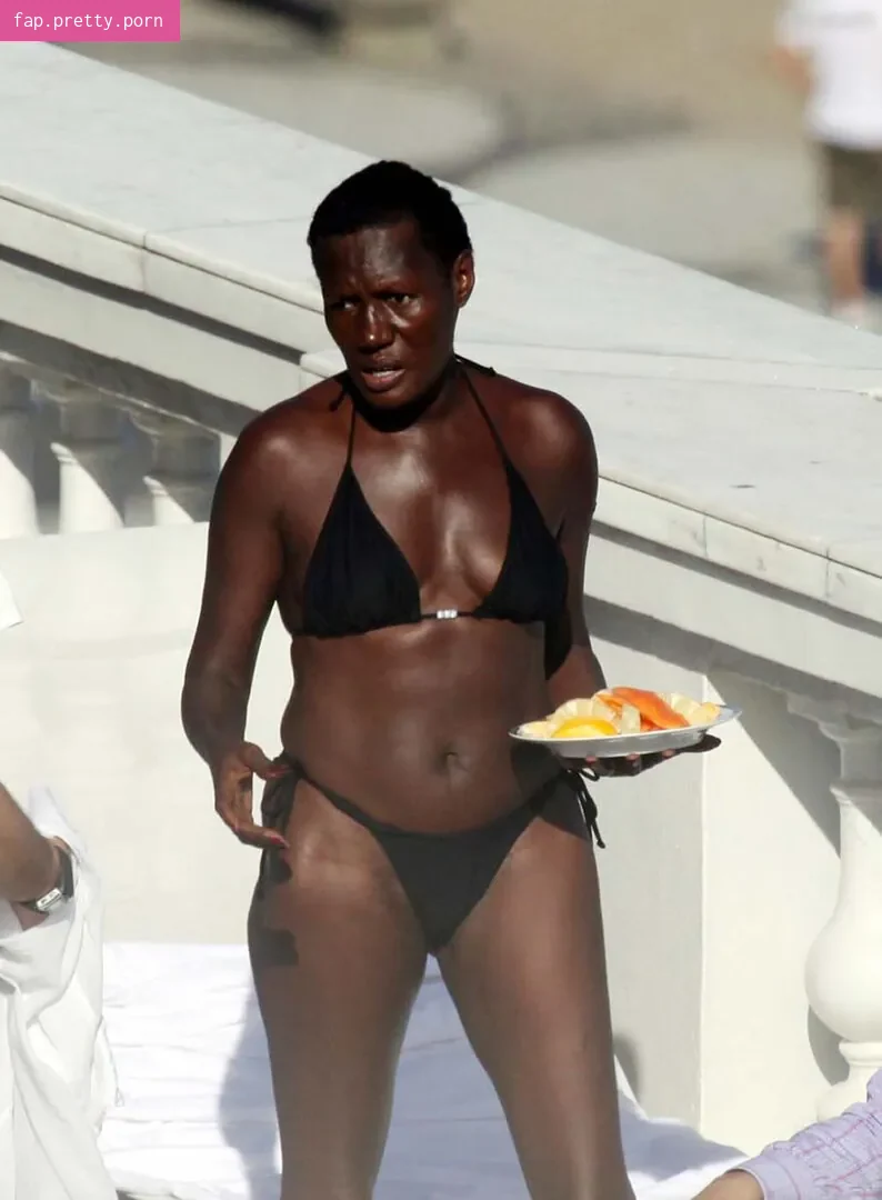 Grace Jones #8