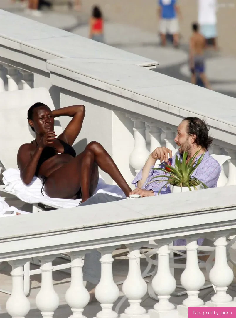 Grace Jones - Photo #28