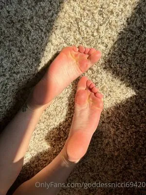 goddessnicci69420 content