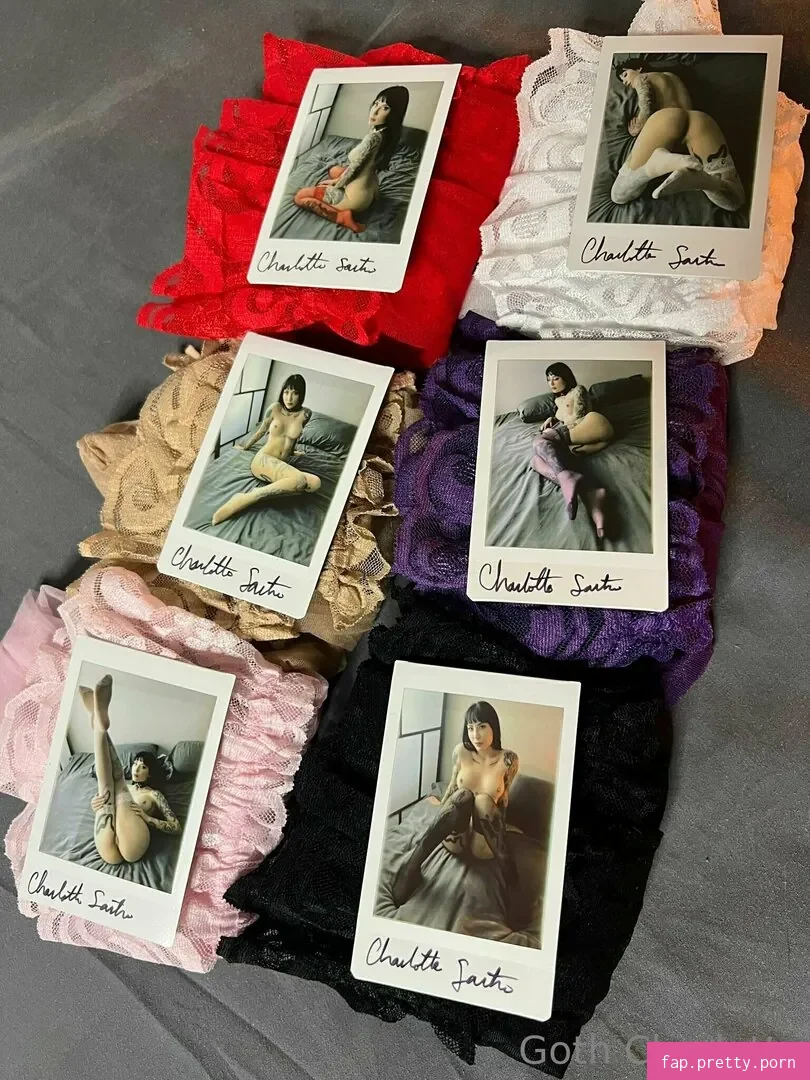 gothcharlotte - Photo #93