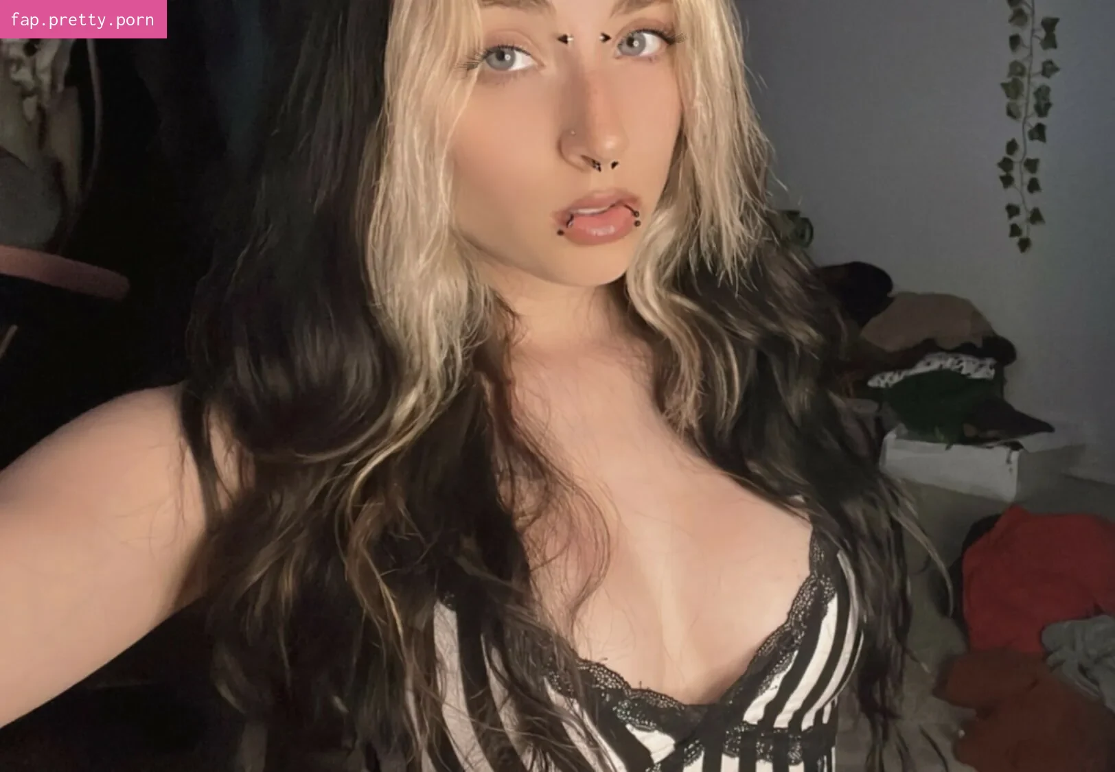 graveyardscar - Photo #01