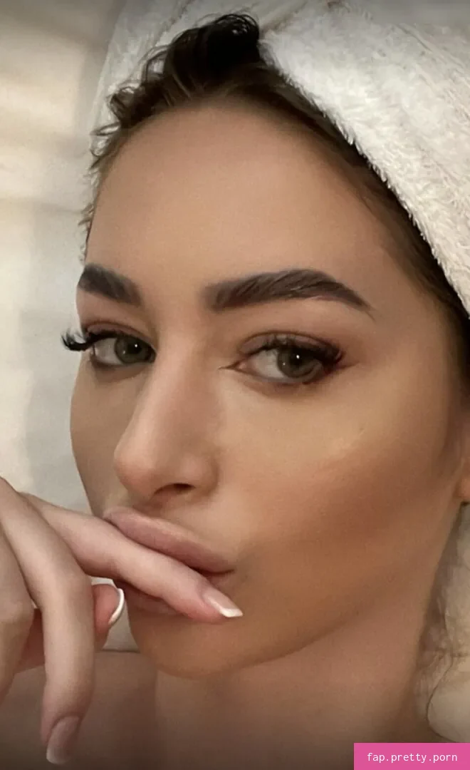 Gretathn - Photo #91