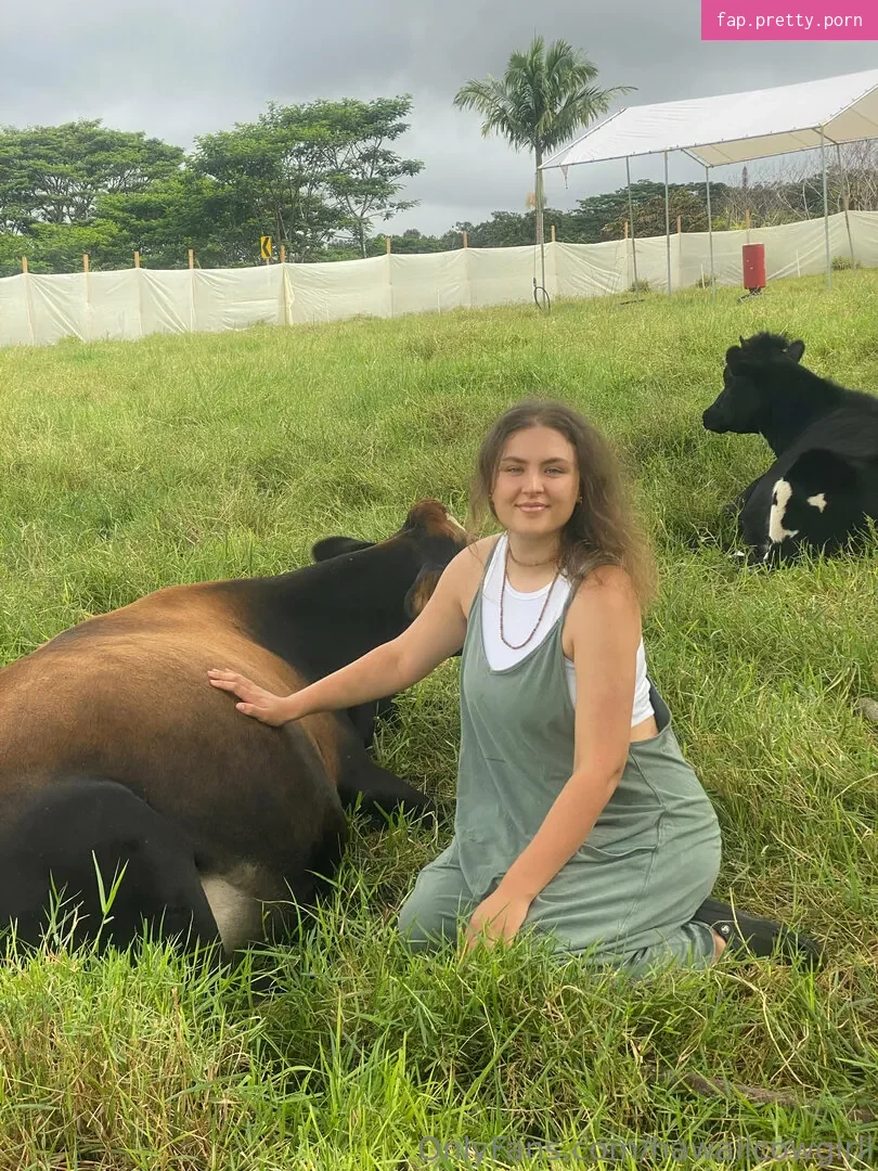 hawaiicowgirll - Photo #31